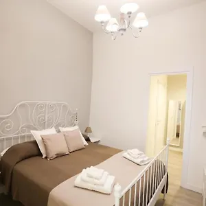 Chiaia Bridge Bed & Breakfast Napels