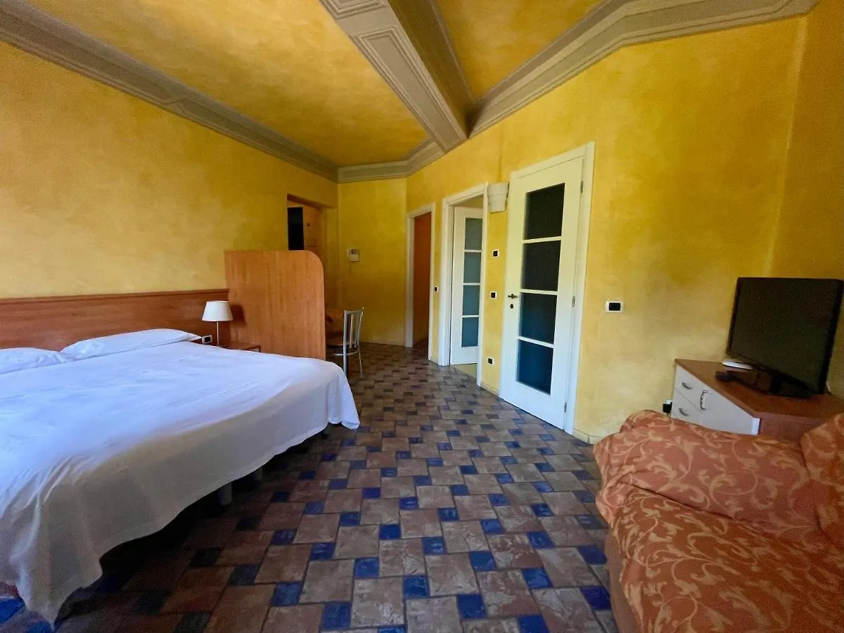 Residence Corte Della Vittoria Parma Aparthotel